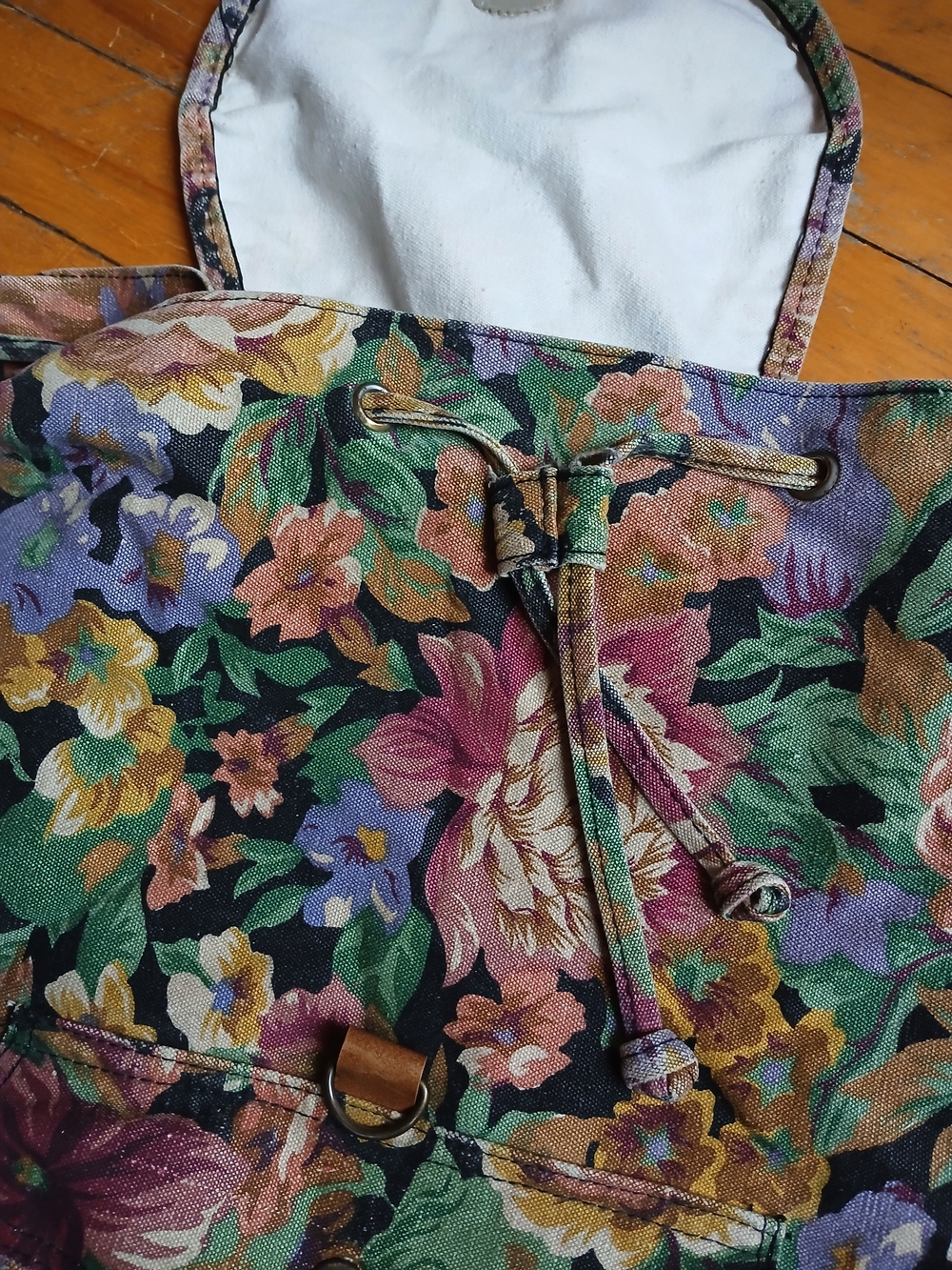 Floral Canvas Drawstring Backpack - Multicolor - Picture 3 of 4